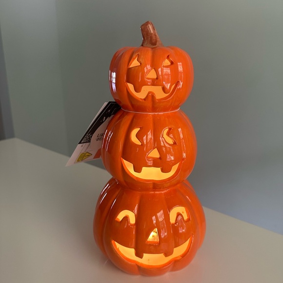 Martha Stewart LED 3 Tiered Jack-O-Lantern Pumpkins Halloween Fall Decor NWT - Picture 1 of 4